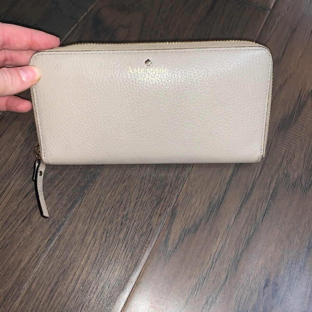 Kate Spade wallet